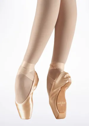 Gaynor Minden Pointe Shoe Classic (CL) 4 Extra Flex (X) Pink